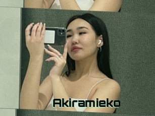Akiramieko